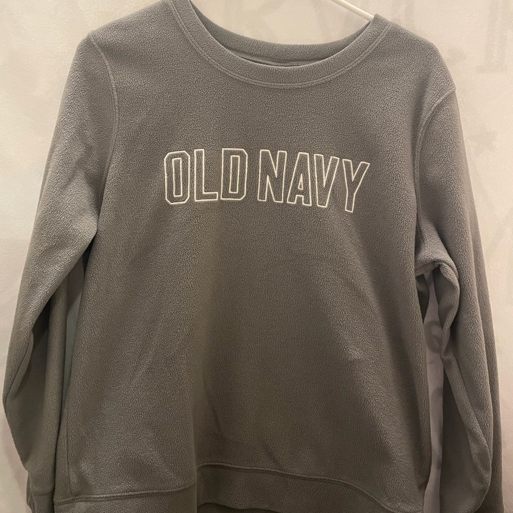 Old Navy Women's Gray Crew Neck Sweater